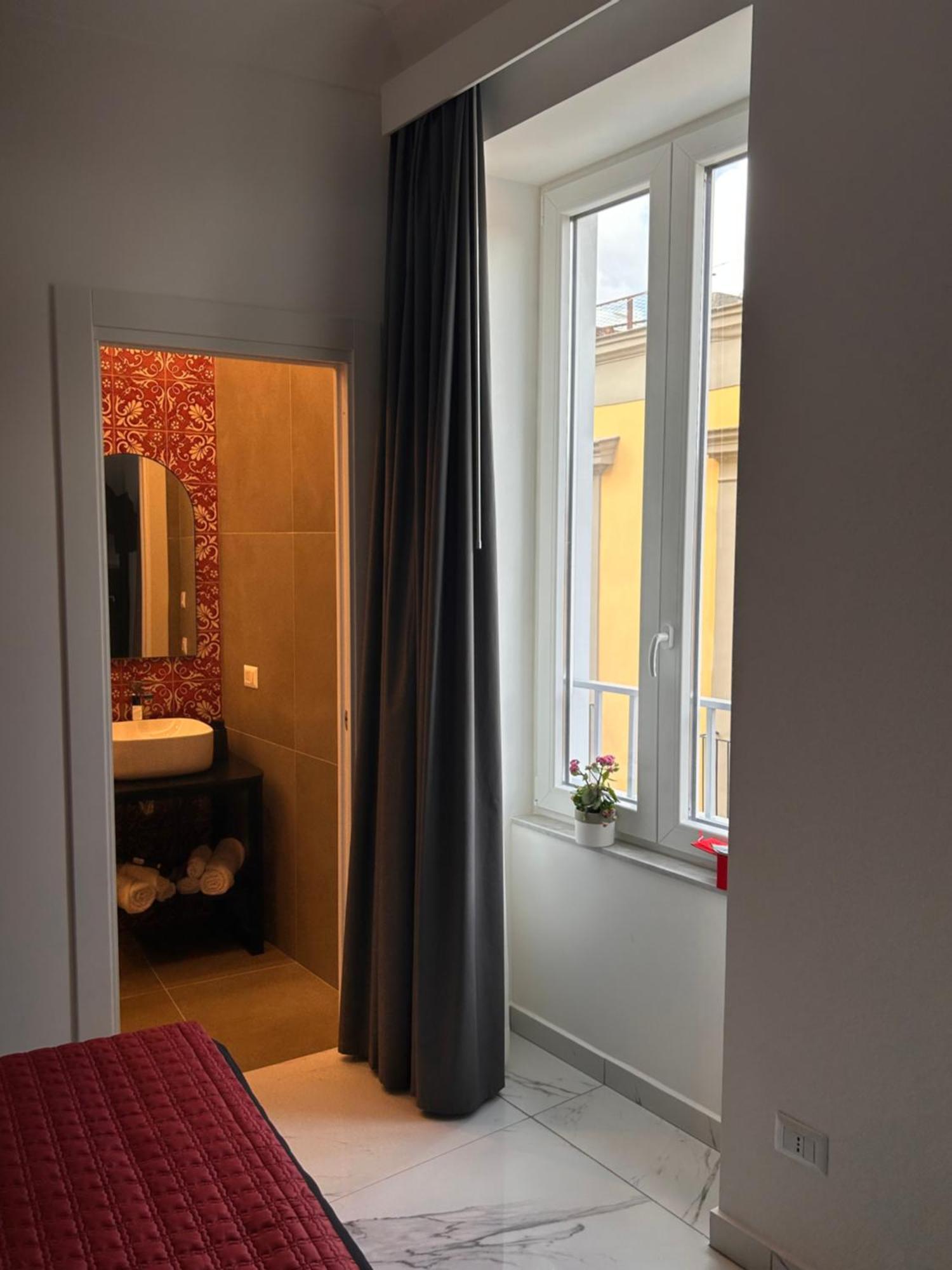 Napoli Oltre Rooms Екстер'єр фото