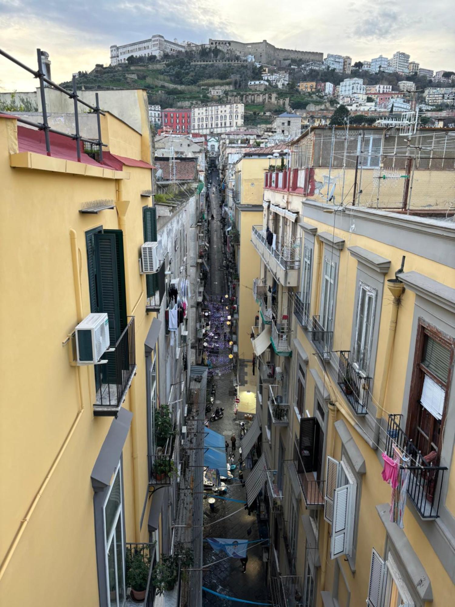 Napoli Oltre Rooms Екстер'єр фото
